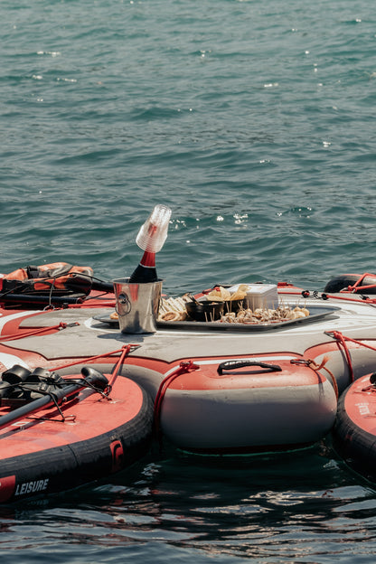 APERITIVO GALLEGGIANTE in SUP + Tour al Lago in SUP Albano di Castel Gandolfo