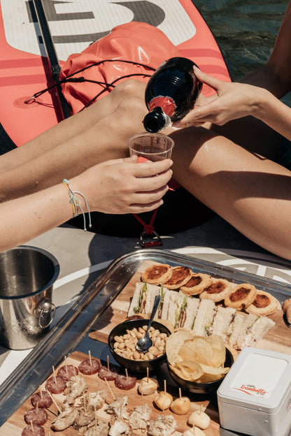 APERITIVO GALLEGGIANTE in SUP + Tour al Lago in SUP Albano di Castel Gandolfo